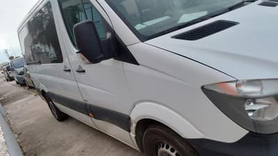 Mercedes Benz Sprinter 3