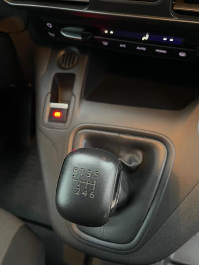 Peugeot Partner 11