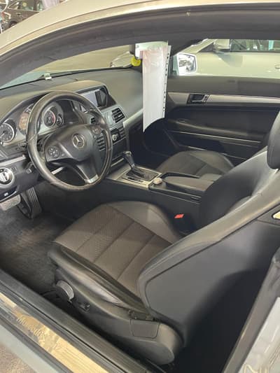 Mercedes Benz E220 CDI 4